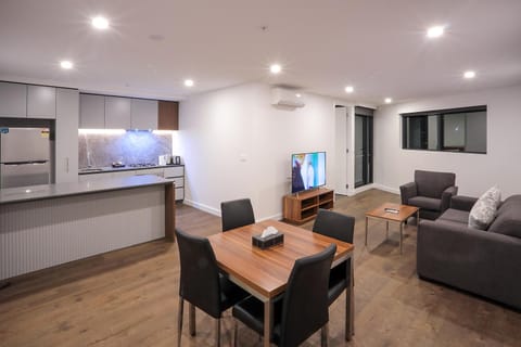 Flagstaff Green Apartments Condo in Melbourne