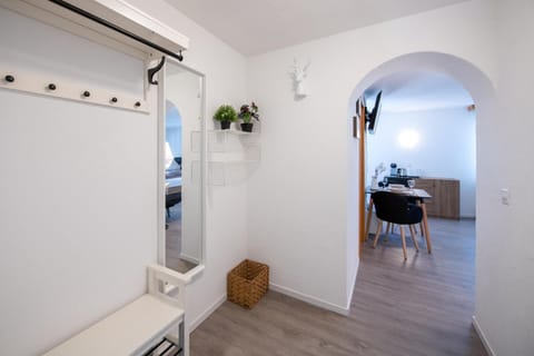 Agrimonia - möbilierte Ferienwohnung mit Balkon Condo in Davos