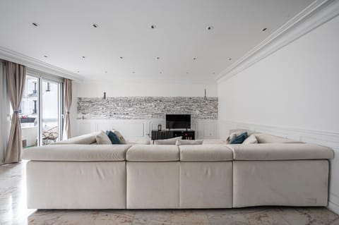 Chic! Porte de Versailles, Parking, Proche Métro Apartment in Paris