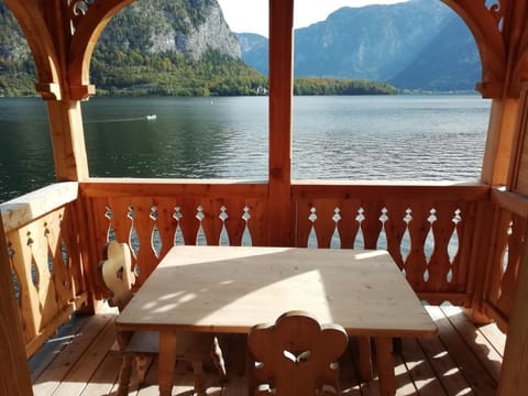 Seehaus am Hallstätter See House in Hallstatt