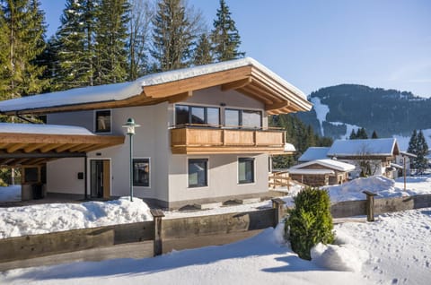 Property building, Day, Winter