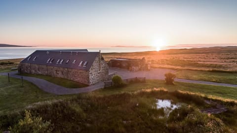 Property building, Natural landscape, Bird's eye view, Summer, Other, Other, Decorative detail, Decorative detail, On site, Garden view, Garden view, Landmark view, Landmark view, Sea view, Sea view, Sunset, Inner courtyard view