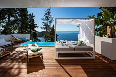 Villa T Dubrovnik - Wellness and Spa Luxury Villa with spectacular Old Town view Chalet in Dubrovnik