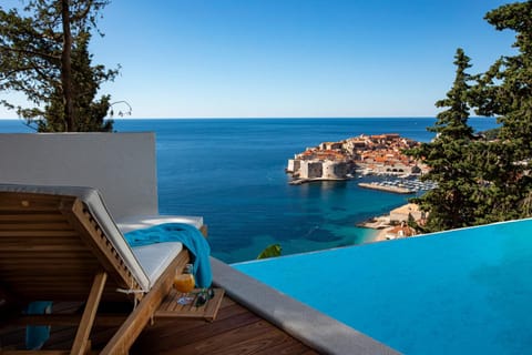 Villa T Dubrovnik - Wellness and Spa Luxury Villa with spectacular Old Town view Chalet in Dubrovnik