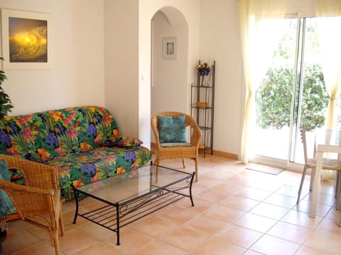 Maison de 3 chambres a Sainte Maxime a 200 m de la plage avec jardin clos et wifi House in Sainte-Maxime