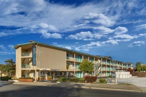 The Stevenson Monterey Motel in Monterey