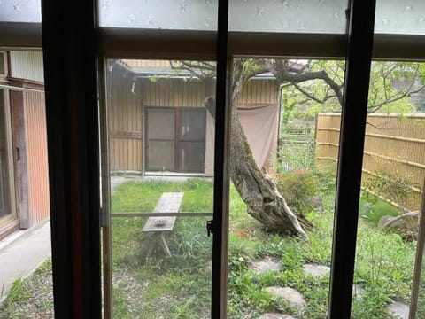 ゲストハウス メグルヤ 中山道柏原宿 Bed and Breakfast in Shiga, Japan