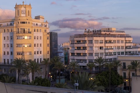 JEREZ CENTRO 5 DORMITORIOS TERRAZAS CON VISTAS ALCAZAR Y PLAZA ARENAL Condominio in Jerez de la Frontera