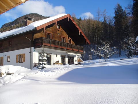 Property building, Winter