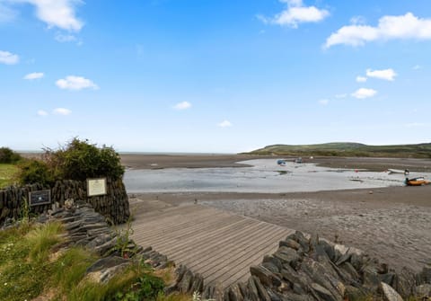 Beach, River view, Sea view