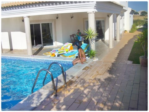 Patio, Swimming pool, Swimming pool