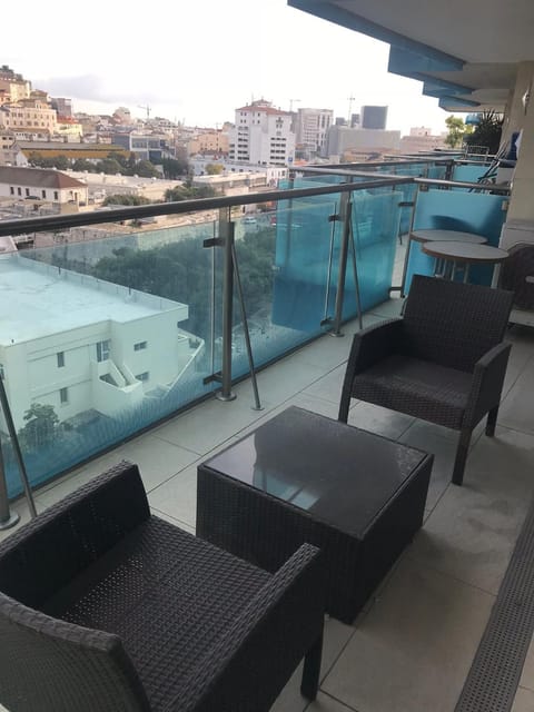 Balcony/Terrace, Seating area, City view, Street view