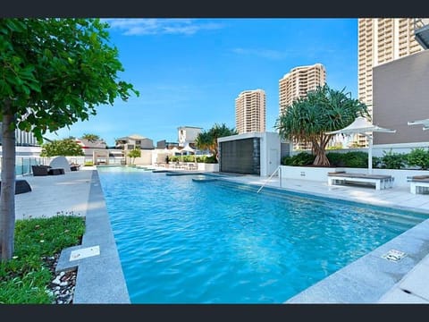 H-Residences Private Apartments - Hosted by Coastal Letting Condo in Surfers Paradise Boulevard