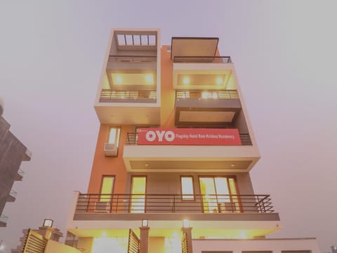 Super OYO Flagship Comfort Residency Near Artemis Hospital Hotel in Gurugram