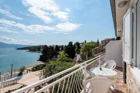 Balcony/Terrace, Seating area, Sea view