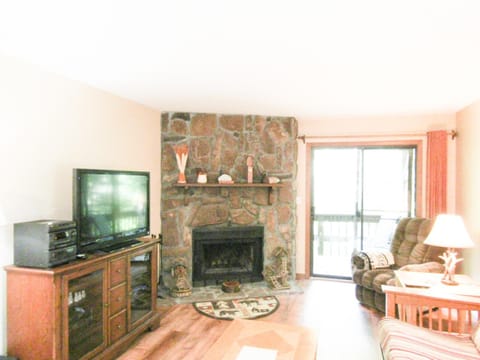 Ski Country 66-C Condo Apartment in Watauga