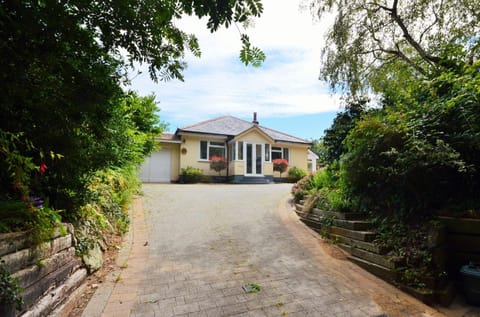 Woodside Cottage House in Godshill