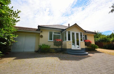 Woodside Cottage House in Godshill