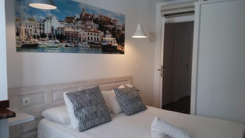 Hostal Ibiza Bed and Breakfast in Ibiza