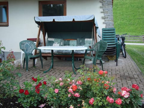 Patio, Spring, Balcony/Terrace