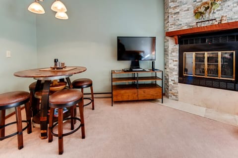 Mount Royal Townhome Apartment in Frisco