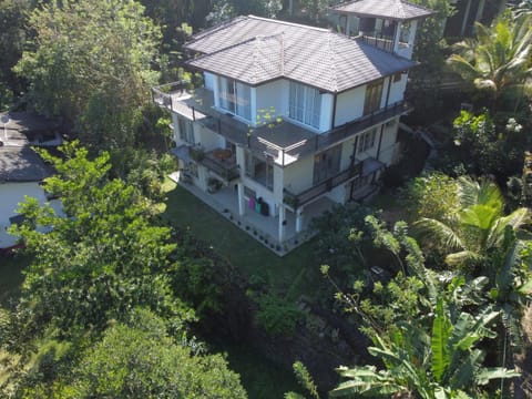 Property building, Bird's eye view, bidet