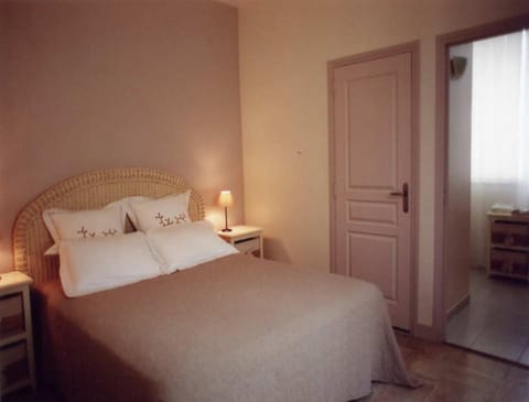 Chambres d'Hotes la Raspeliere Bed and Breakfast in Cabourg