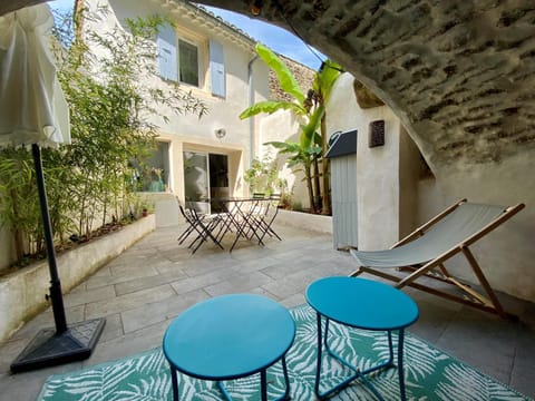 Property building, Inner courtyard view