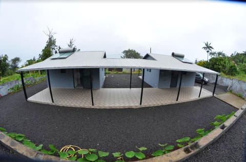Maison d'une chambre avec jardin clos et wifi a Saint Joseph Maison in Réunion