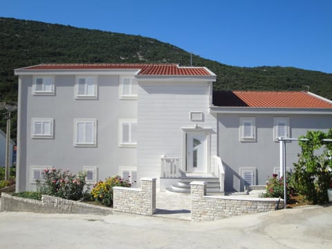 Villa Marica Condominio in Neum