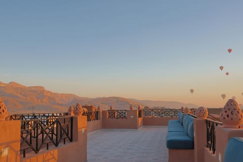 Balcony/Terrace, Mountain view, Sunrise