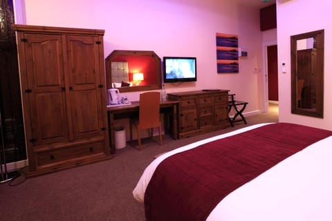 The Pearl Hotel Hotel in Huntingdonshire District