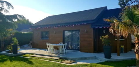 Les Mystères D'Omaha Beach Chalet in Normandy