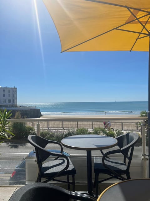 View (from property/room), Balcony/Terrace, Beach, Sea view