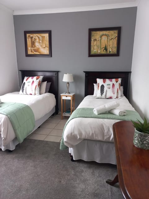 Bougainvillea BNB Bed and Breakfast in Umhlanga