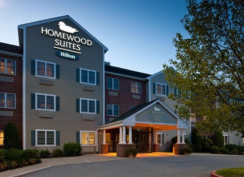 Homewood Suites by Hilton Boston/Andover Hotel in Methuen