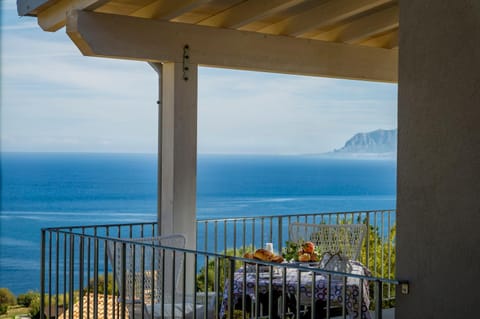 Patio, Balcony/Terrace, Landmark view, Sea view