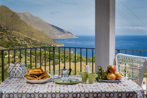 Patio, Balcony/Terrace, Landmark view, Sea view