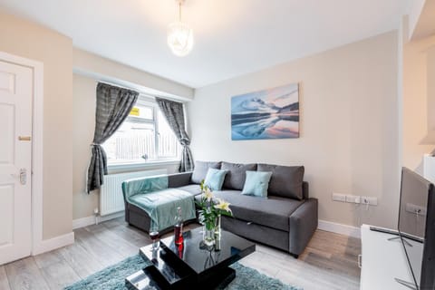 Dartford, Kent - Modern 2Bd 2Bath En-Suite Bungalow M25 Bluewater Condominio in Dartford