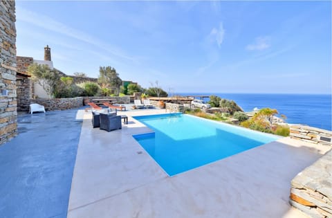 Villa Eliza with a swimming pool and sea view in the area of Otzia, on the island of Kea House in Kea-Kythnos