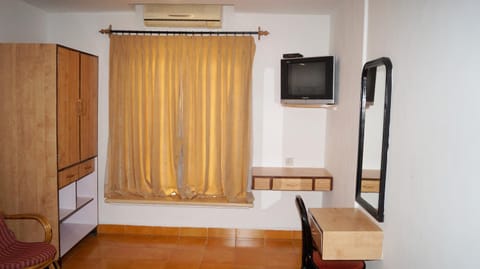 Time & Leisure Hotels Hotel in Candolim