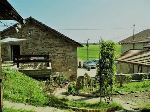 Maison Carmen - Restaurant , meublé de tourisme, appartements Bed and Breakfast in Vosges