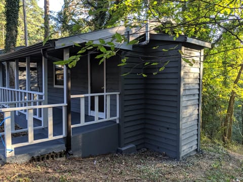 Loblolly Pines Adventure Cabin 2 King Casa in Eureka Springs