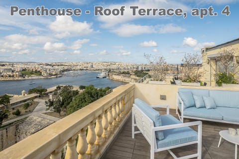 Valletta Hastings Suites Condo in Valletta