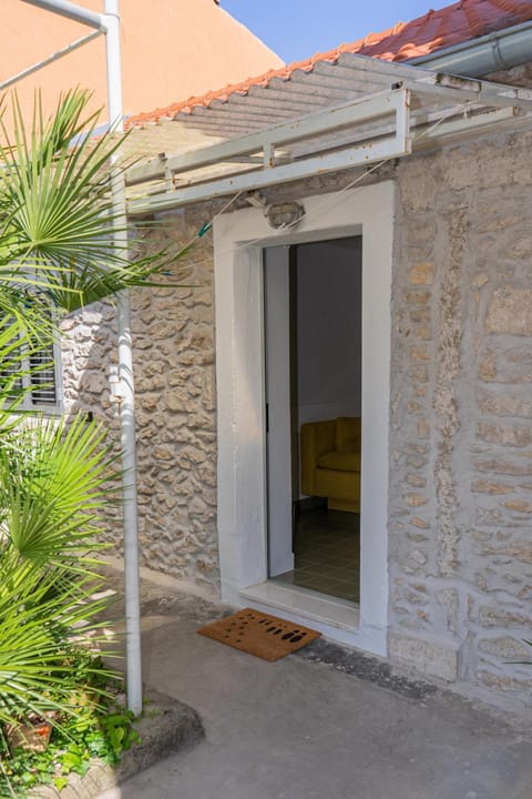 Eleonora Apartments Condo in Zadar
