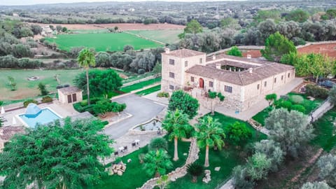 Property building, Bird's eye view, Garden, Swimming pool