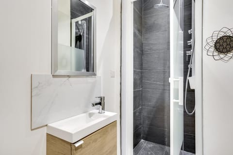 138 Suite Wizman - Superbe Appartement à Paris Condo in Paris