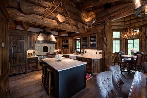 Amazing Highcliffe Lodge Vail House in Vail