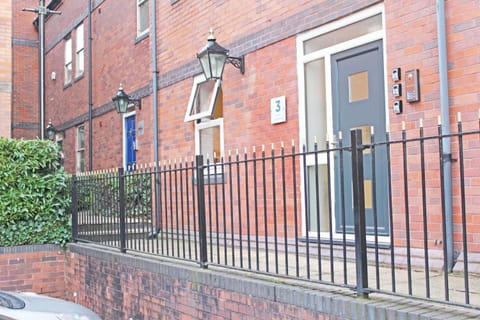 Hunters Walk - Luxury Central Chester Apartment - Free Parking Copropriété in Chester