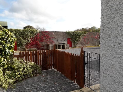 Wellfield Farmhouse Haus in Co. Tipperary, Ireland